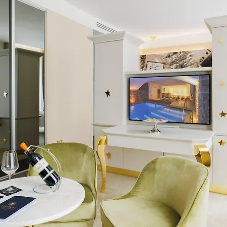 Hotel Boscolo & Lyon