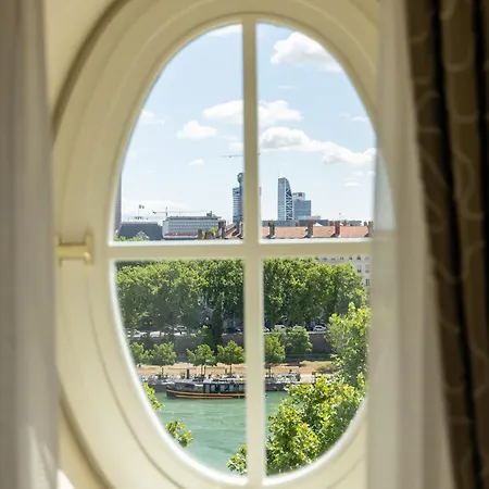 Boscolo & Hotel